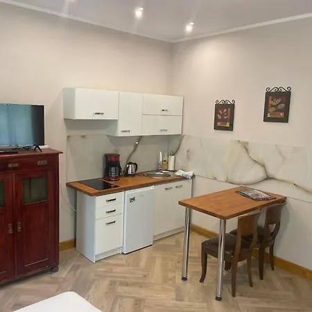 Sunny Bear Bed & Breakfast Jelenia Gora Exterior photo